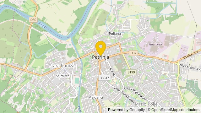 Poloha: Petrinja, Sisačko-moslavačka - Dům