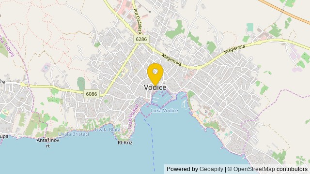 Položaj: Vodice, Šibensko-kninska - Parcela